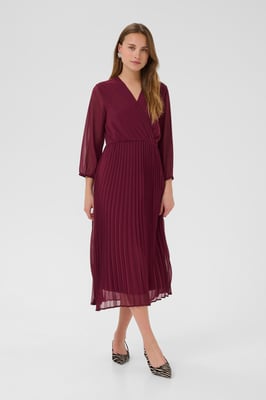 Kleid CUkila Feminine bordo