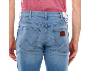 GB - Wrangler - LARSTON HALT