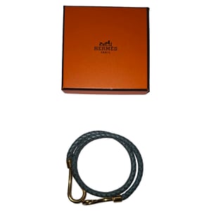 Hermès Jumbo H Armband aus blauer Leder