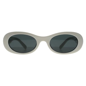 Miu Miu MU06ZS 1425S0 weiÃŸ elfenbein dunkelgrau Sonnenbrille