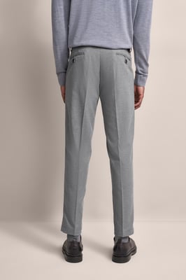 Bugatti Herren Bundfaltenhose mit Modern-Flanell-Soft-Touch
