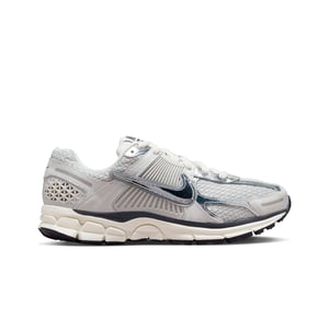 W NIKE ZOOM VOMERO 5