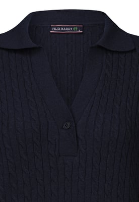 Kleid Langärmeliges Kabelstrickkleid