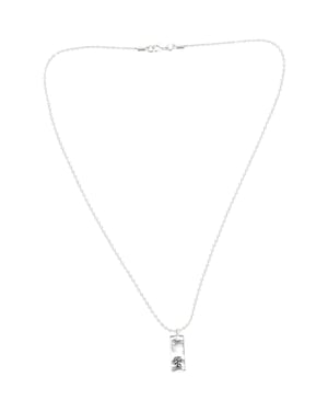 Marc by Marc Jacobs – Halskette „Copiosus“ mit lateinischem Spruch aus versilbertem Messing