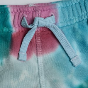 Kurzarm-Sweatshirt und Shorts-Set 825432 für Baby Jungen