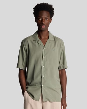 Lyle & Scott Hemd mit Kontrastmanschetten – Tongrün/Weiß