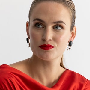 Luxenter Ohrringe mit mehrfarbigem Kristall 18k goldfarben - Likore