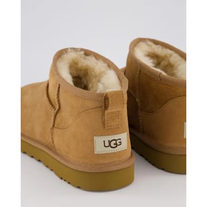 Klassische Ultra-Mini-Stiefel