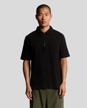 Lyle & Scott Interlock-Poloshirt mit Reißverschluss – Schwarz