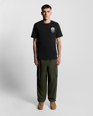 Lyle & Scott Legends Auf dem Platz Grafik T-Shirt - Schwarz