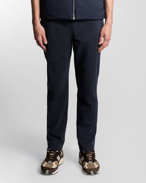Lyle & Scott Chinohose mit geradem Bein – Marineblau