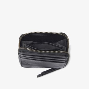 Roslyn Kleine Schwarze Accessoires