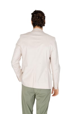 Beiger Blazer im lässigen Stil