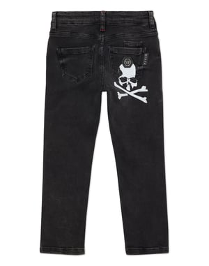 Supergerader Schnitt Skull