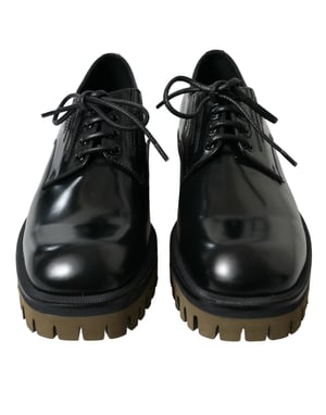 Lackleder Oxfords Schnürstil