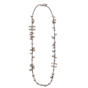 Chanel Metallkette CC