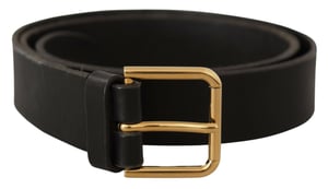 Leder Gürtel mit goldener Schnalle