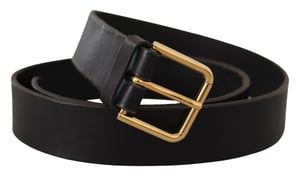 Leder Gürtel mit goldener Schnalle