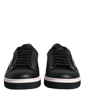 Leder-Sneaker im Low-Top-Stil