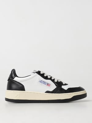 Medalist Low Top Sneaker