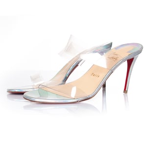 Christian Louboutin Just Nothing schillernde Sandalen