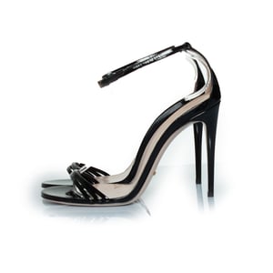Gucci Sandalen mit Vernis-Kristallen in Schwarz