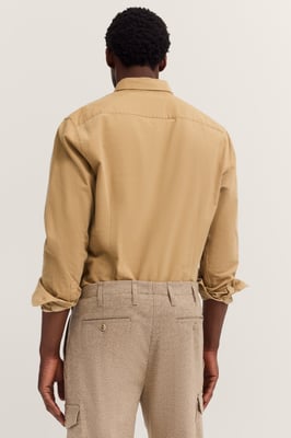 Bugatti Herren Cordhemd im Modern Fit mit Button-Down-Kragen