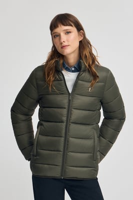 Jacke Salma Embroidery waldgrün mit Rigby Go-Logo