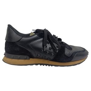 Valentino Garavani Rockrunner Low-Top Sneaker aus schwarzem Kalbfell