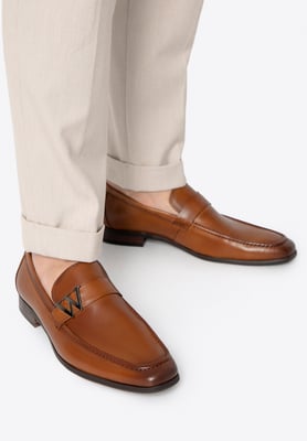 Wittchen Herren-Mokassins aus echtem Leder mit Metalllogo, braun