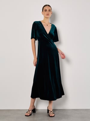 Apricot Maxikleid aus Samt in Wickeloptik
