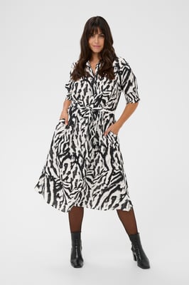 Kleid KChalia Kleid Regular fit
