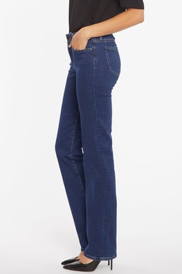 Marilyn Straight Jeans Mittelblau Premium Denim | Quinn