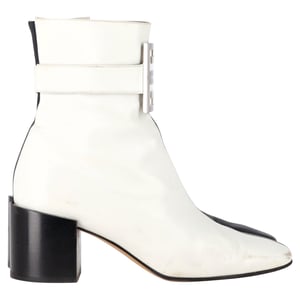 Givenchy 4G Zweifarbige Ankle Boots aus Weißem und Schwarzem Leder