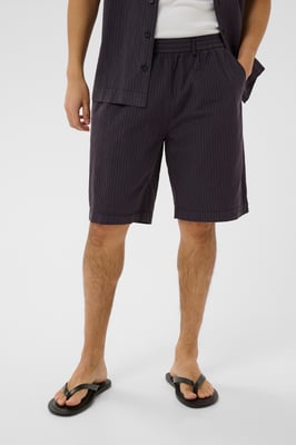 Shorts MAneel Shorts Gerade Passform