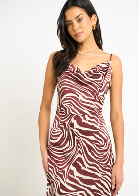 Burgunderfarbenes Zebra-Midikleid mit Rollkragen