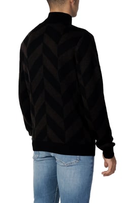 Chevron-Mockneck-Pullover