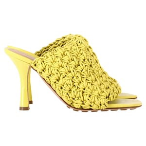 Bottega Veneta Crochet Heeled Mules aus gelbem Nappa-Kalbsleder