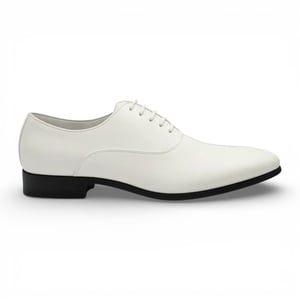 Elegante weiße Herren-Oxford-Brogues aus Lackleder