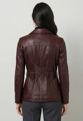 Lederjacke Lederjacke Mit Gürtel Und Knöpfen