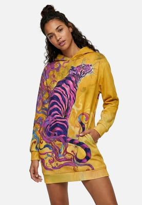 "Whisper of the Tiger" Oversize Hoodie-Kleid