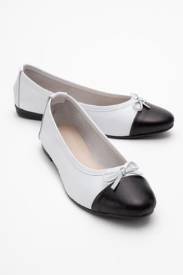 Rayne Cap Zehenpartie Leder Ballerinas Damen