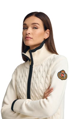 Cardigan ecru mit maritimem Polo Club-Patch