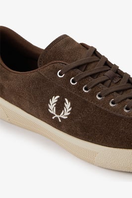Fred Perry Tennisschuh Wildleder Herren Tobacco/Eiscreme Sneaker