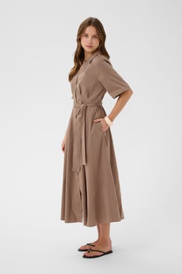 Kleid CUnizzy Kleid Feminine