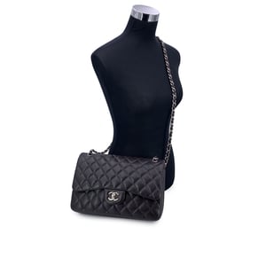Chanel Leder-Schultertasche Timeless/Classique