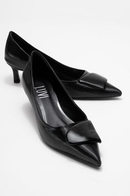 Briana Schnalle Spitzer Zehenbereich Pumps (Damen)