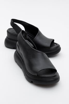Agusto Leder-Plateau-Sandale (Damen)