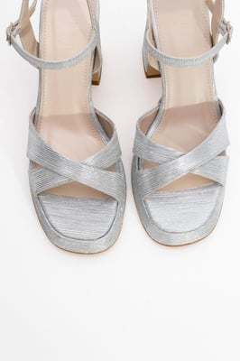 Yvonne Plateau-Sandalen