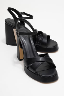 Yvonne Plateau-Sandalen